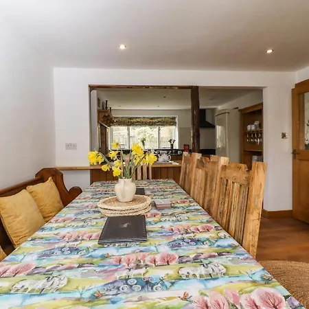 Holiday home Anglers Barn *